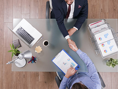 Invitra Technologies NetSuite partner India highlighting key benefits of cloud ERP India and industry-specific ERP India solutions.