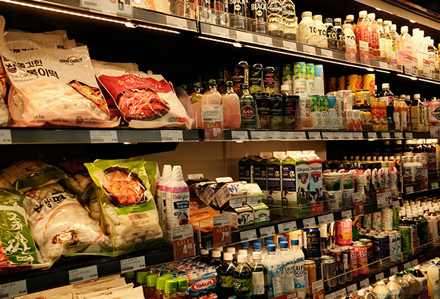 Ensure full traceability with NetSuite ERP batch and lot tracking by Invitra Technologies India.